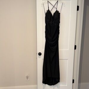 Elegant Black Lace Prom Dress